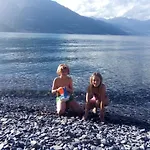 Vila Varenna Wonders, With Pool For 14 Guests Perledo
