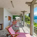 Vila Varenna Wonders, With Pool For 14 Guests *