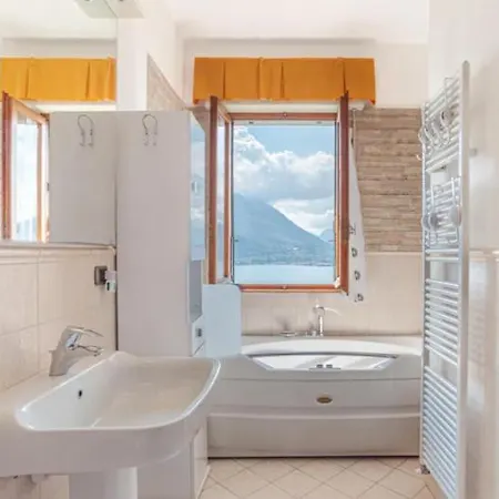 Villa Varenna Wonders, With Pool For 14 Guests *