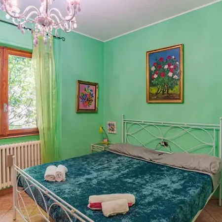 ヴィラ Varenna Wonders, With Pool For 14 Guests ペルレード