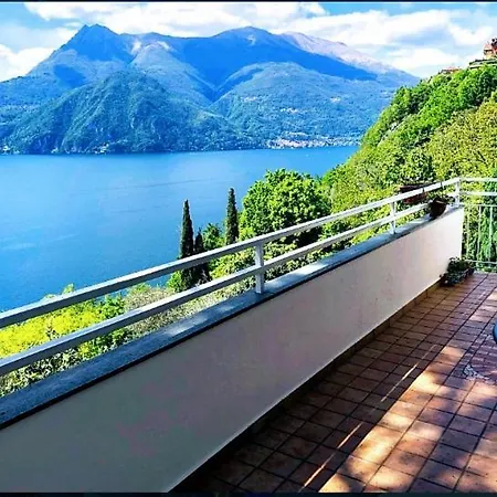 ヴィラ Varenna Wonders, With Pool For 14 Guests ペルレード