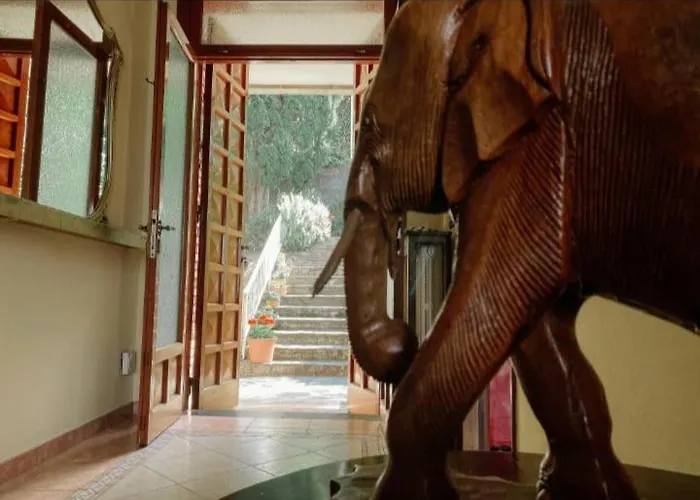 וילה Varenna Wonders, With Pool For 14 Guests Perledo