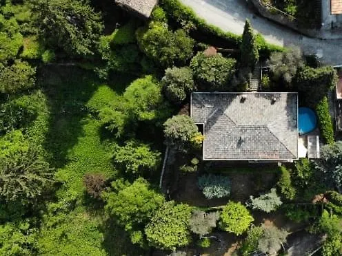 Varenna Wonders, With Pool For 14 Guests וילה