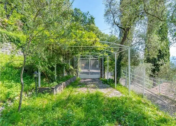 Varenna Wonders, With Pool For 14 Guests