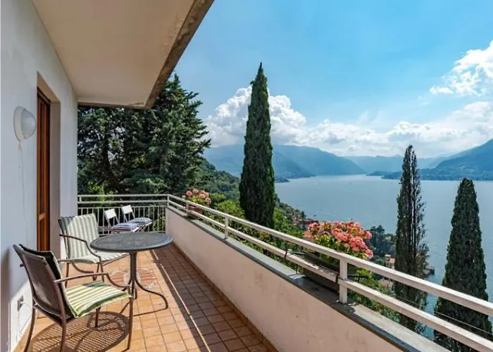 Varenna Wonders, With Pool For 14 Guests וילה