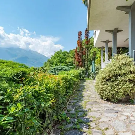 Varenna Wonders, Con Barbecue E Piscina Comoda Per 13 Ospiti