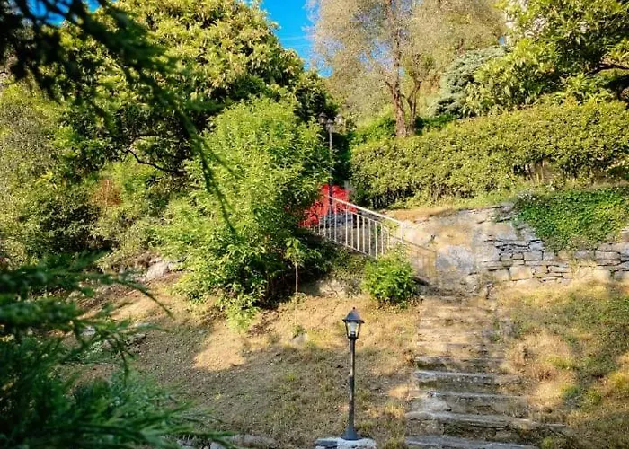Varenna Wonders, Con Barbecue E Piscina Comoda Per 13 Ospiti