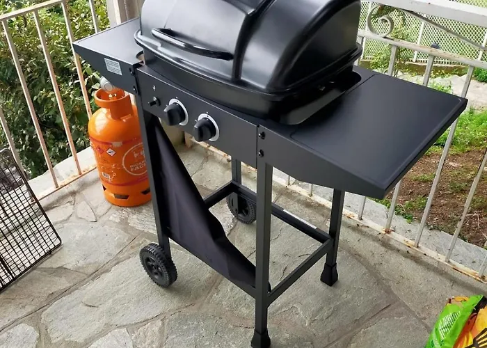 Varenna Wonders, Con Barbecue E Piscina Comoda Per 13 Ospiti